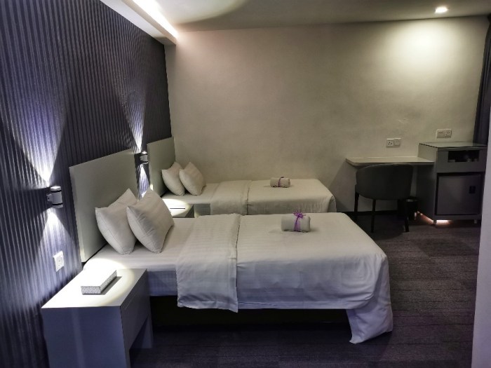 IMG_20190614_223650-01-912x684