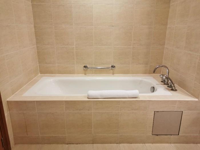 IMG_20190706_142427-01-912x684