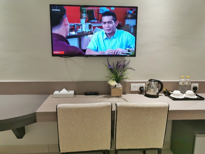 IMG_20190720_213018-01-912x684