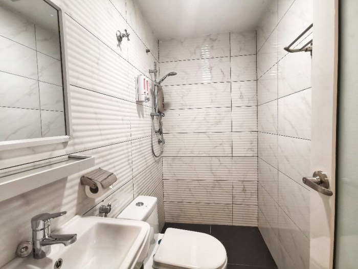 IMG_20200130_180639-01-912x684