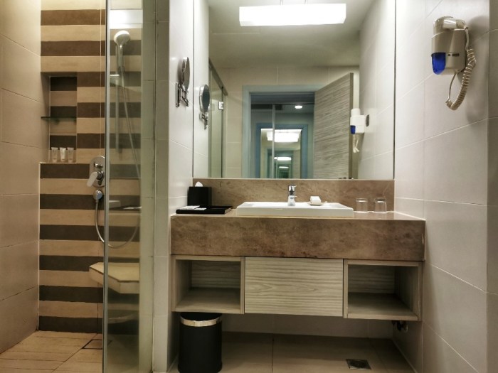 IMG_20200201_141040-01-912x684