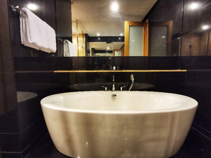 IMG_20200224_174229-01-684x513