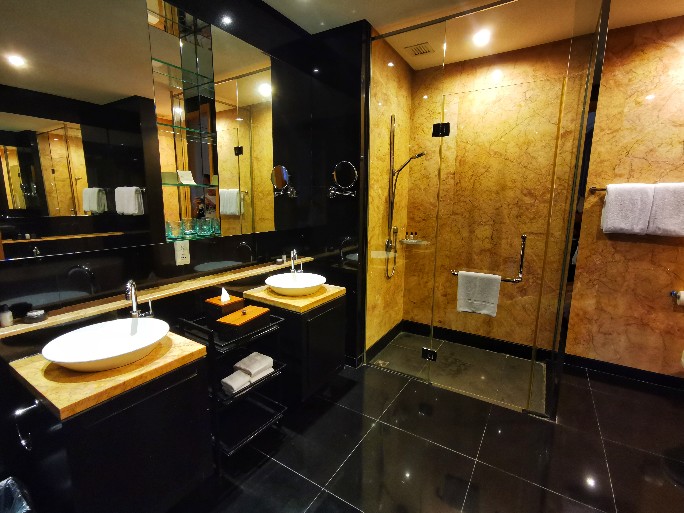 IMG_20200224_174239-01-684x513