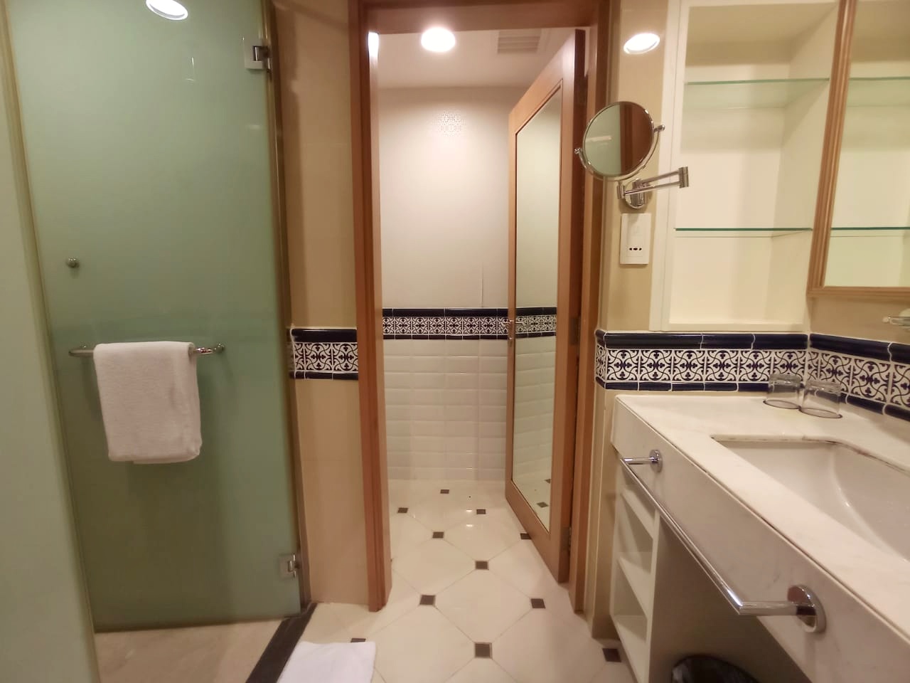 Hotel Review 2021 – Royale Chulan Penang | Live Life Lah.......